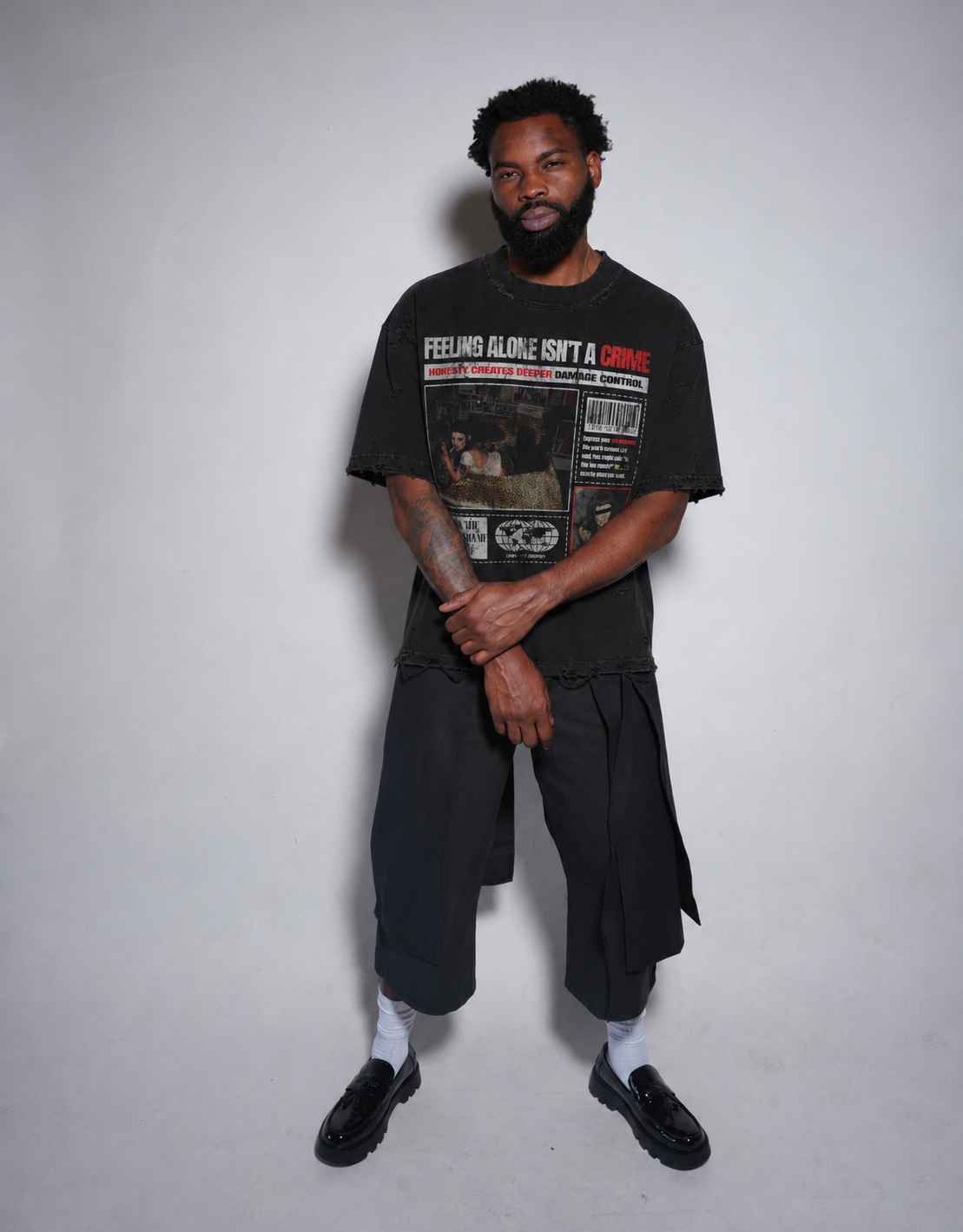 FEELING ALONE tee